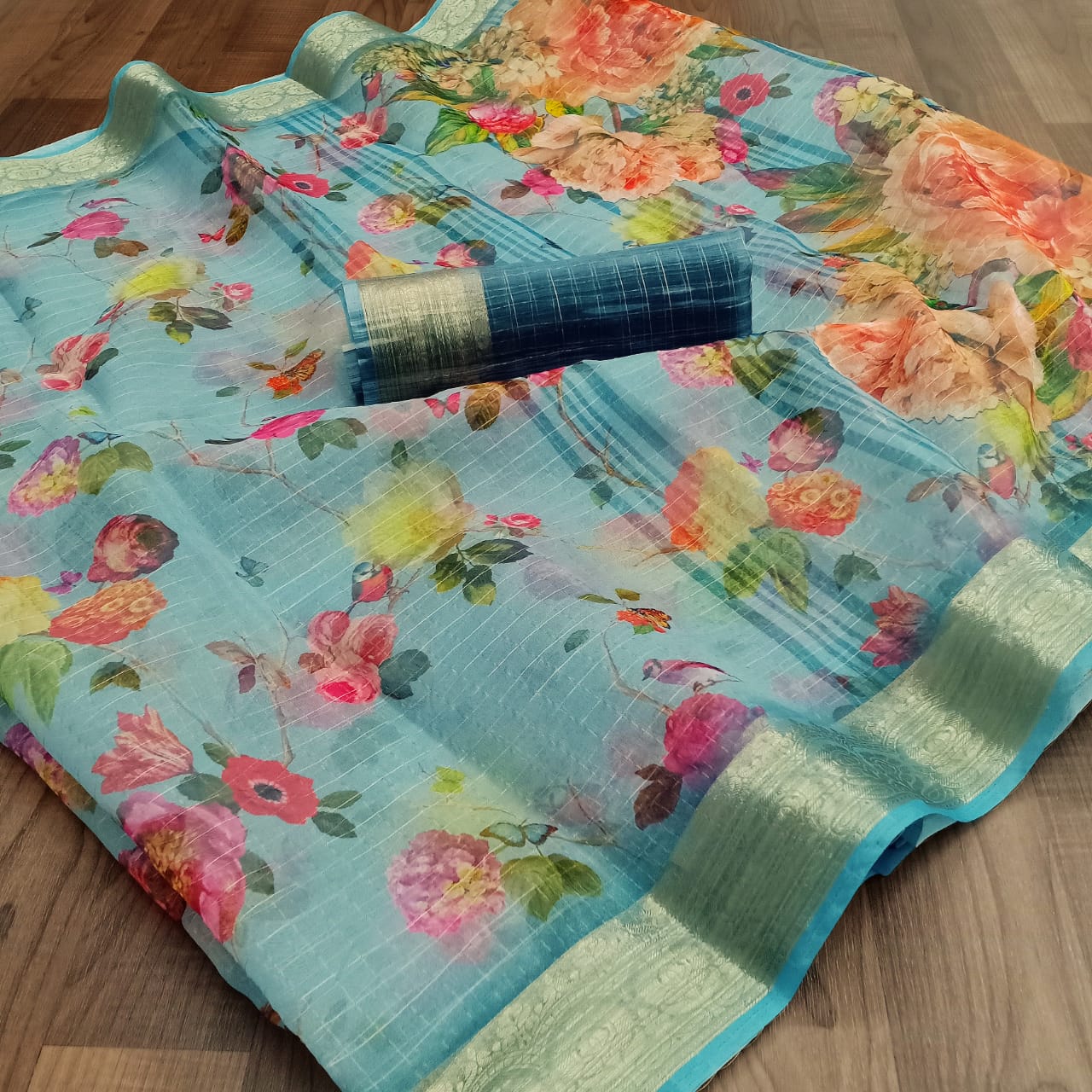 Vastra  Latest Fancy Designer Party Regular Wear Organza Digital Print Saree Collection